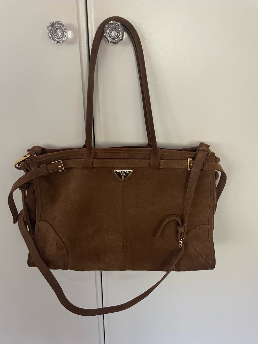 Brown suede handbag / crossbody